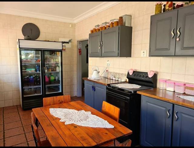 FARM FOR SALE IN VALLEY SETTLEMENT